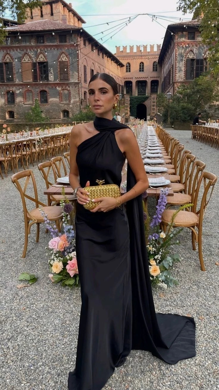 Glamorous Sheath One-Shoulder Sleeveless Open-Back Train-Length Evening Dress