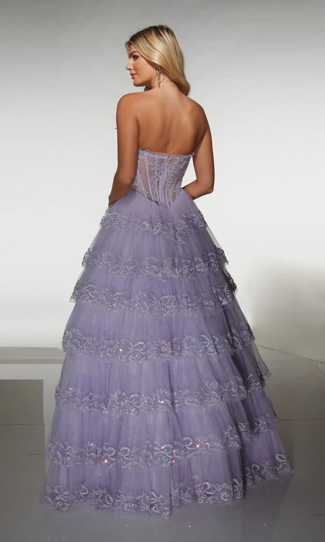 Glamorous A-Line Strapless Sleeveless Tiered Corset Lilac Long Prom Dresses Women Gown