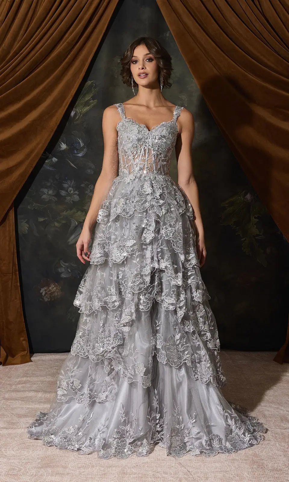 Glamorous A-Line Sweetheart Sleeveless Tiered Slit Silver Long Prom Dresses Gown
