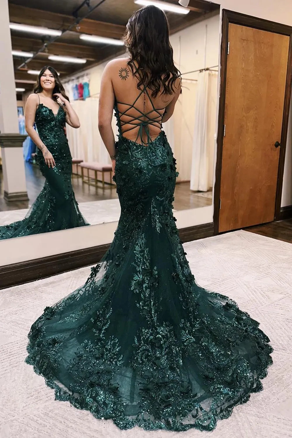 Wholesa Gorgeous Spaghetti Straps Lace Up Long Prom Dress With Appliques