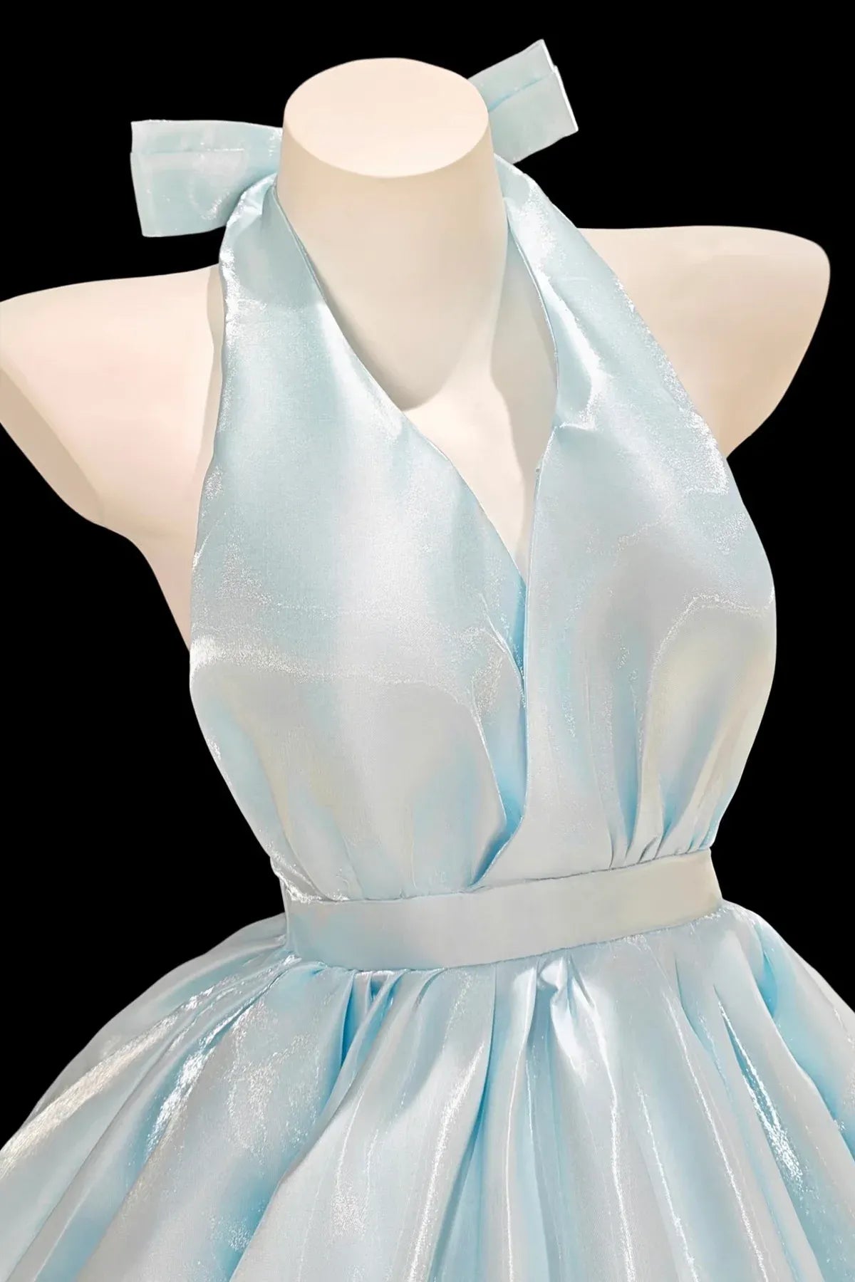 Light Blue Halter Bow Neck Voluminous A-Line Homecoming Dress