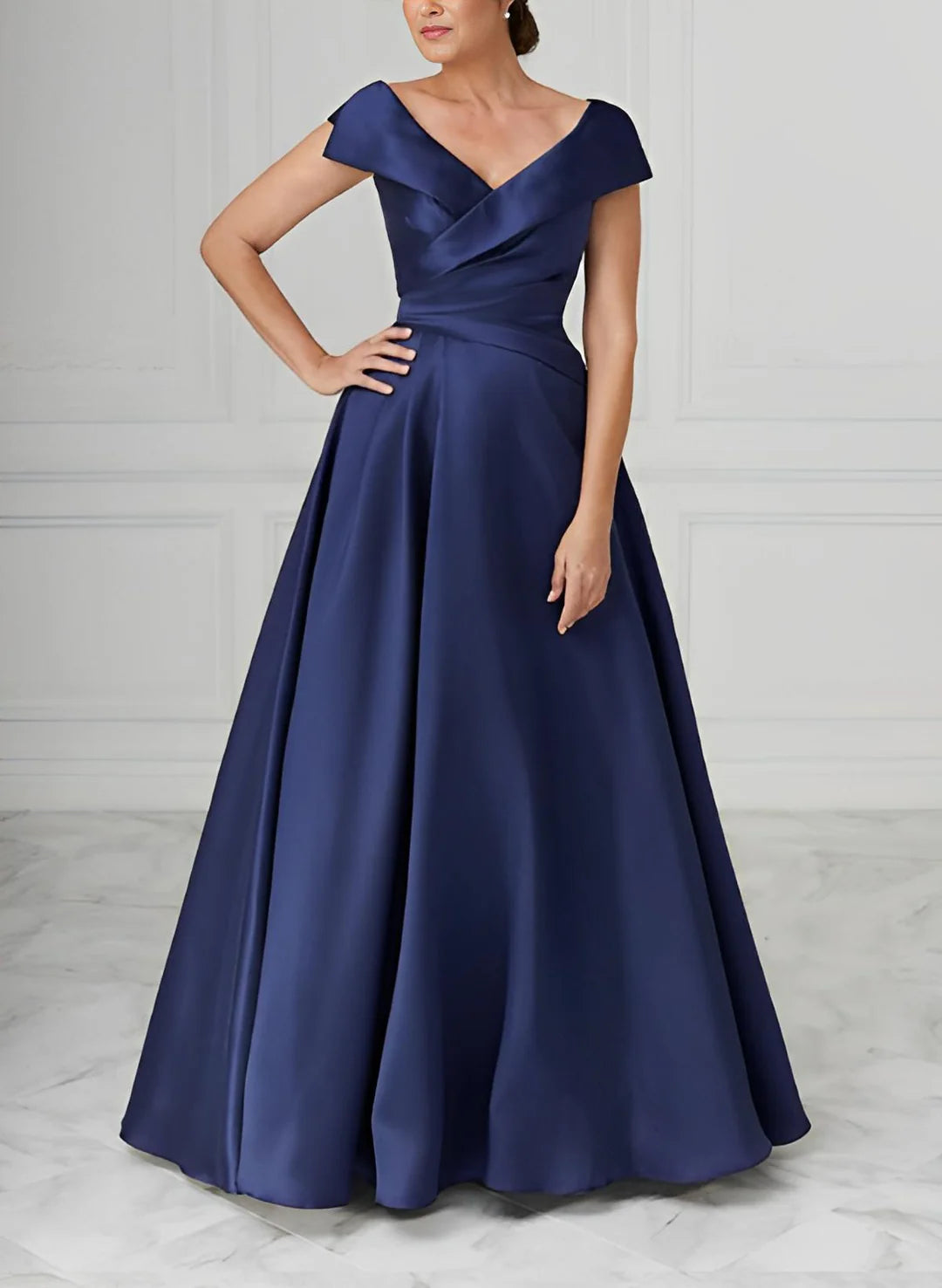 Wholesa A-Line V-Neck Satin Mother Of The Bride Dresses With Ruched