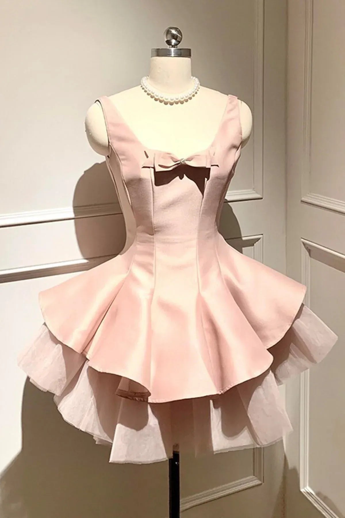 Pink Sleeveless Bow Detail Layered Tulle Hem A-Line Homecoming Dress