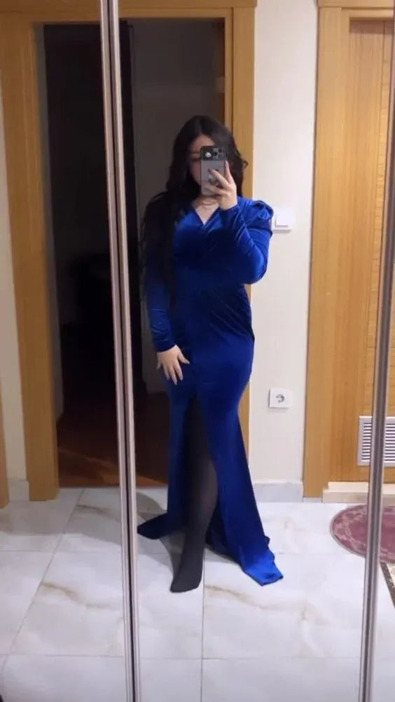 Regal Mermaid V-Neck Long Sleeve Ruched Plain Back Floor Length Formal Evening Dress