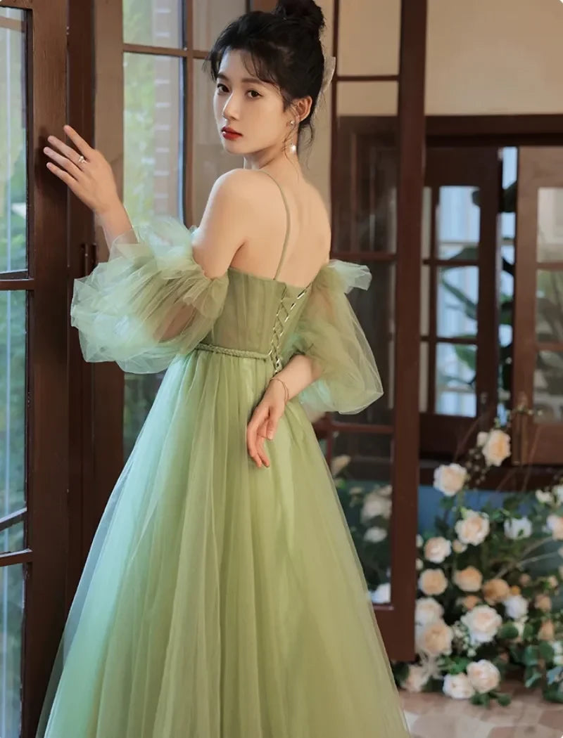 Romantic A-Line Sweetheart Neck Puffed-Sleeve Lace-Up Back Tulle Floor-Length Evening Dress