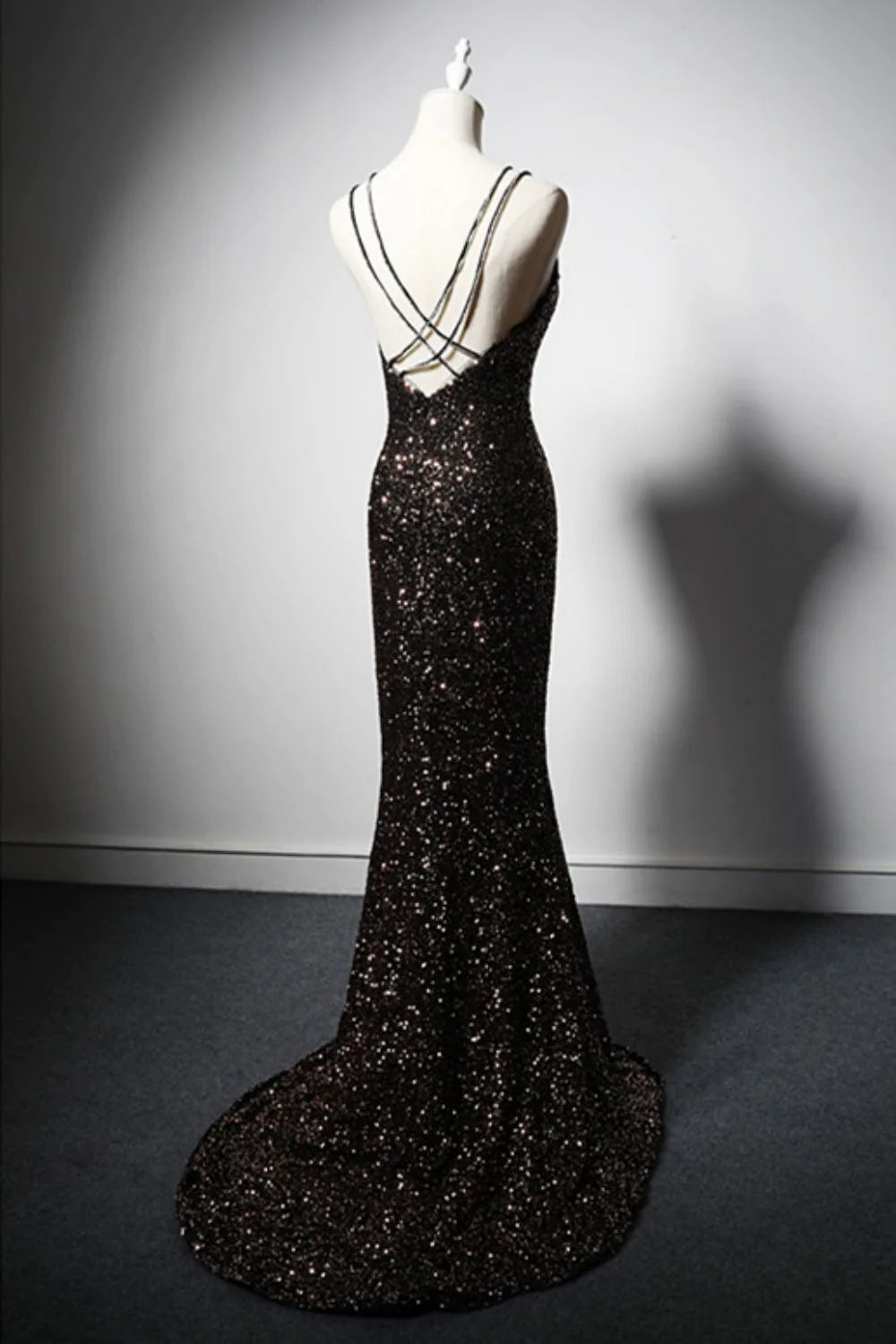 Wholesa Sexy Mermaid Spaghetti Straps Open Back Long Prom Dress