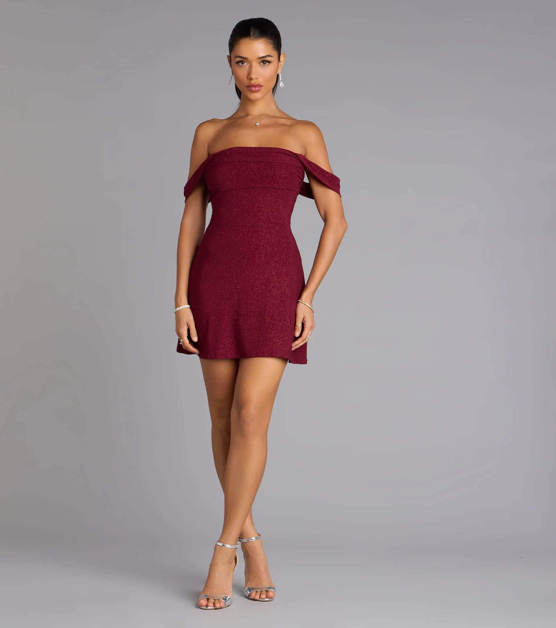 Shimmering A-Line Off-Shoulder Sleeveless Plain Back Mini Homecoming Dresses