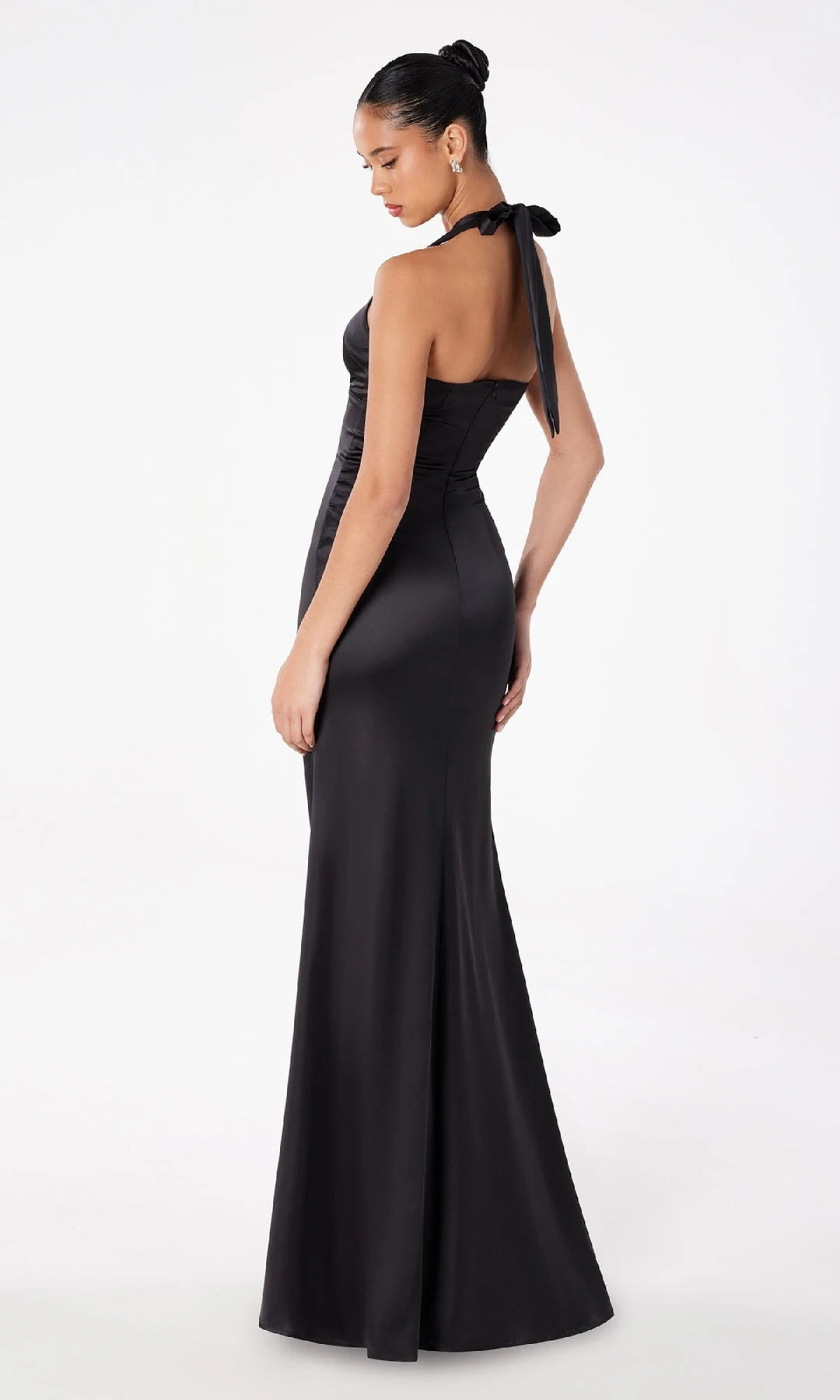 Sleek Mermaid Halter Sleeveless Backless Tie Black Long Prom Dresses Gown