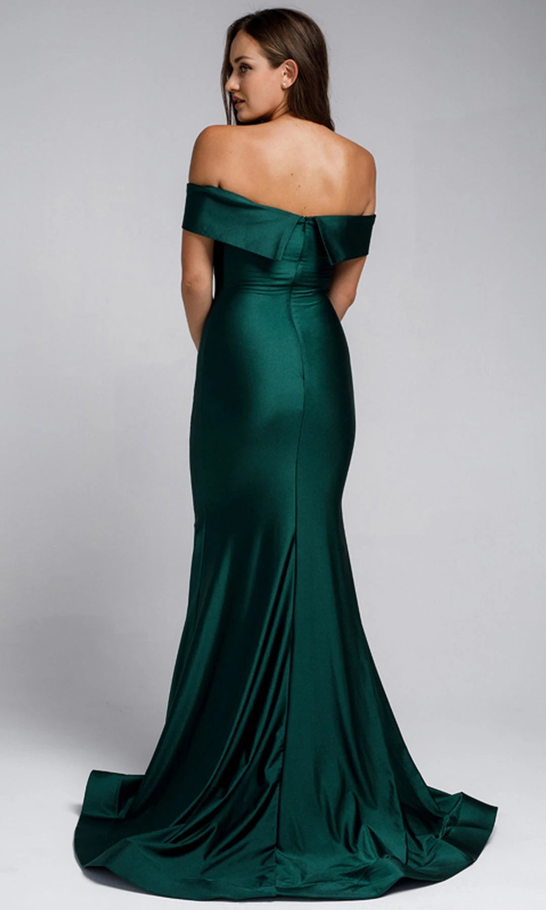 Sleek Mermaid Off-Shoulder Sleeveless Fitted Formal Green Long Prom Dresses Women