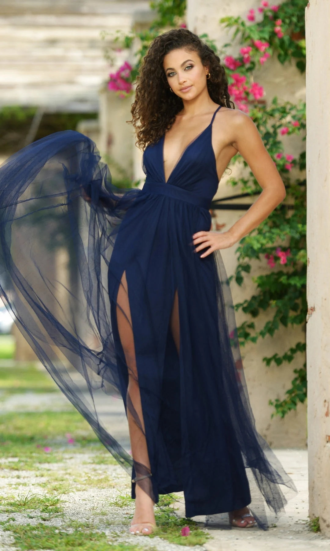 Stunning A-Line V-Neck Sleeveless Backless Slit Navy Maxi Prom Dresses Women