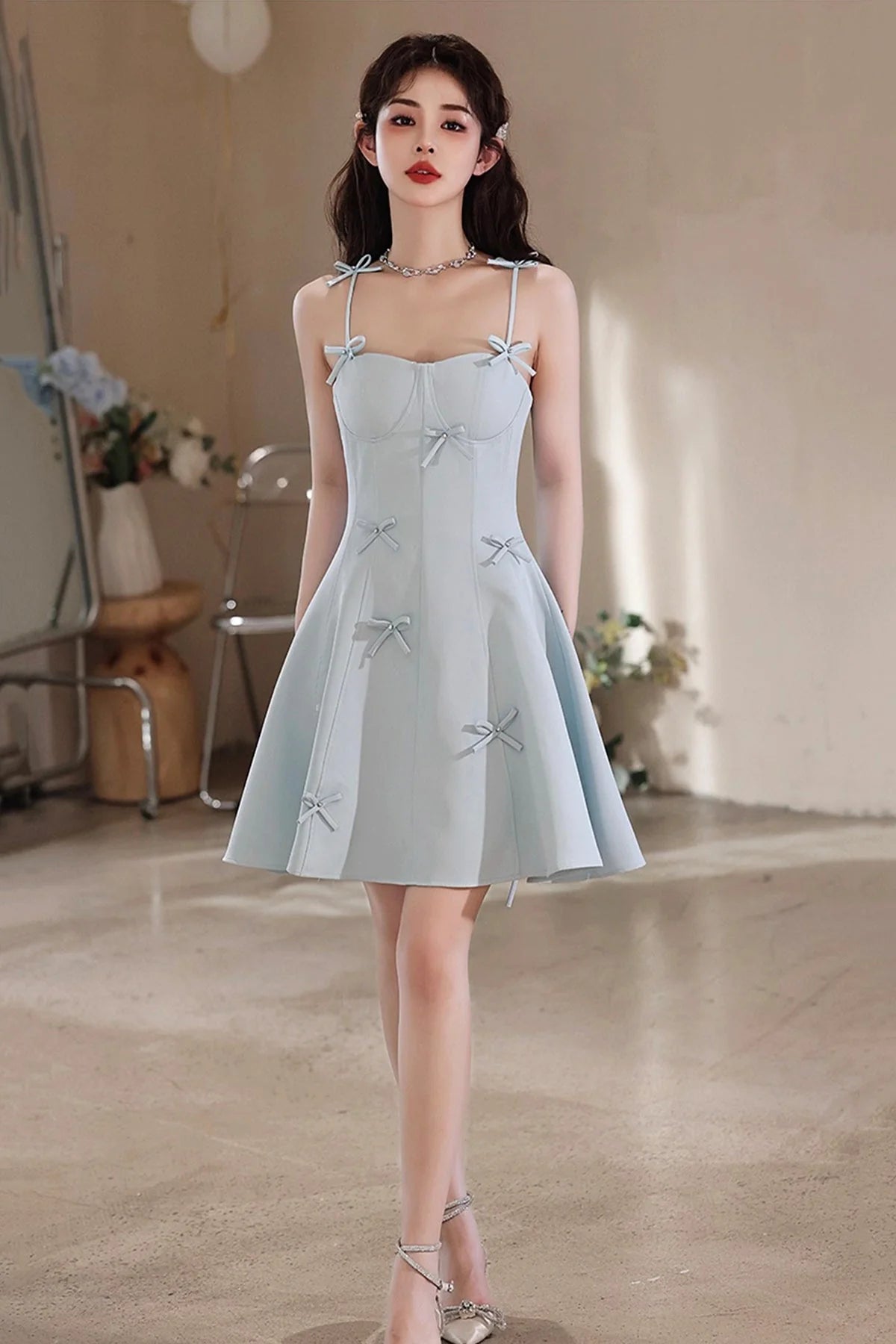 Sweet A-line Sweetheart Spaghetti Strap Sleeveless Zipper Back Short Mini Bow Embellished Homecoming Dress