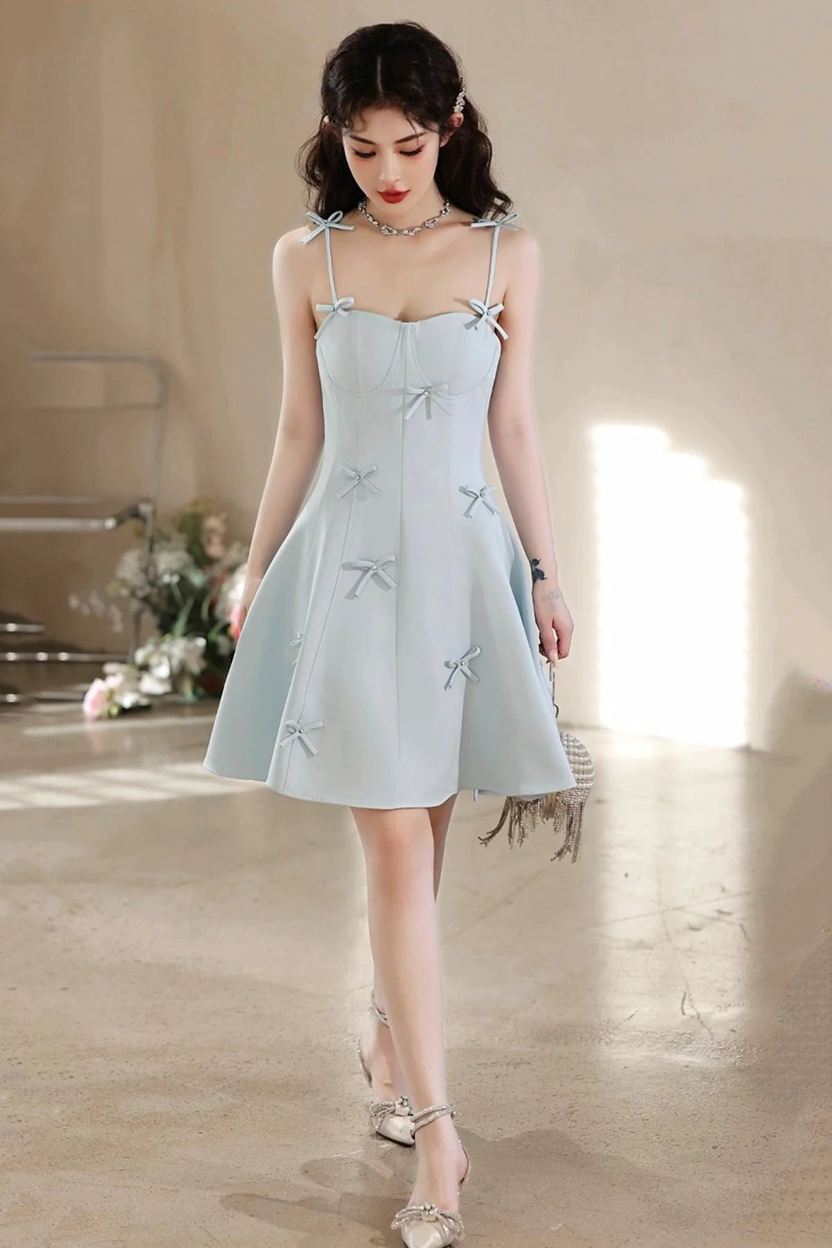 Sweet A-line Sweetheart Spaghetti Strap Sleeveless Zipper Back Short Mini Bow Embellished Homecoming Dress