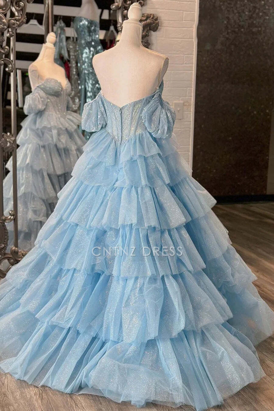 CNTNZ DRESS A-Line Sweetheart Off Shoulder Sparkly Tulle Ruched Tiered Gorgeous Hot Sale Prom Dress