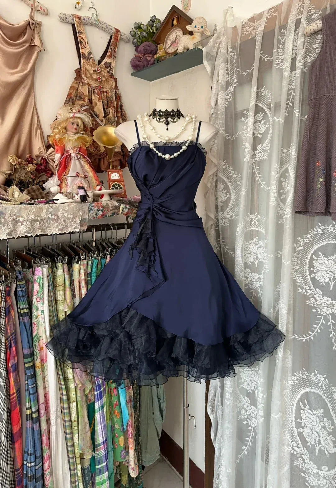 Vintage Spaghetti Strap Side Ruched Lace Hem Navy Mini Homecoming Dress
