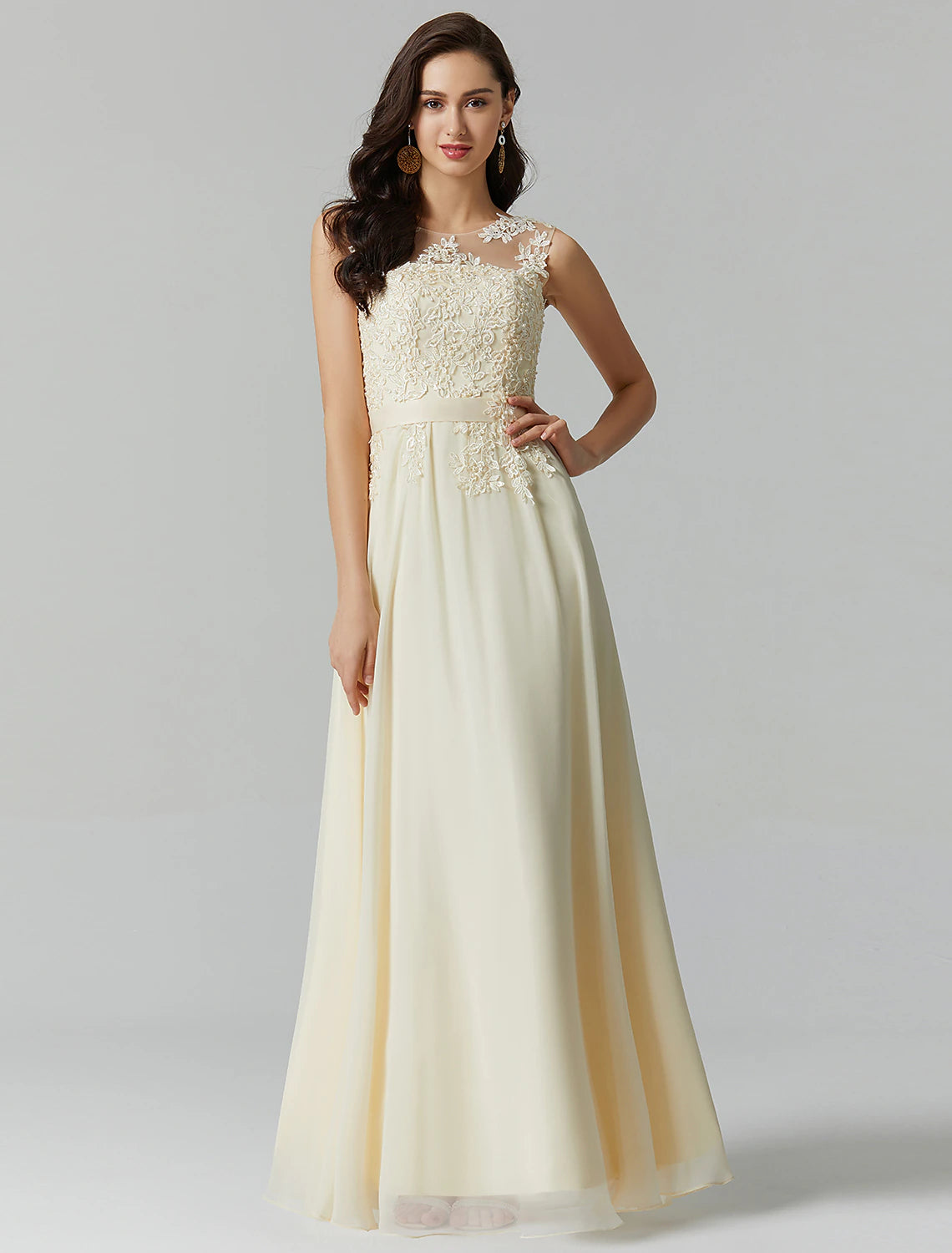Wholesale Elegant A-Line Jewel Neck Sleeveless Chiffon Lace Bridesmaid Dress.