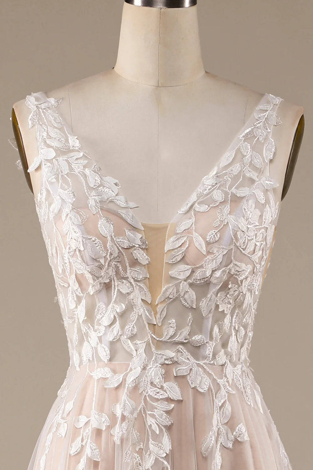 Wholesa V-Neck Backless Tulle Wedding Dress with Lace