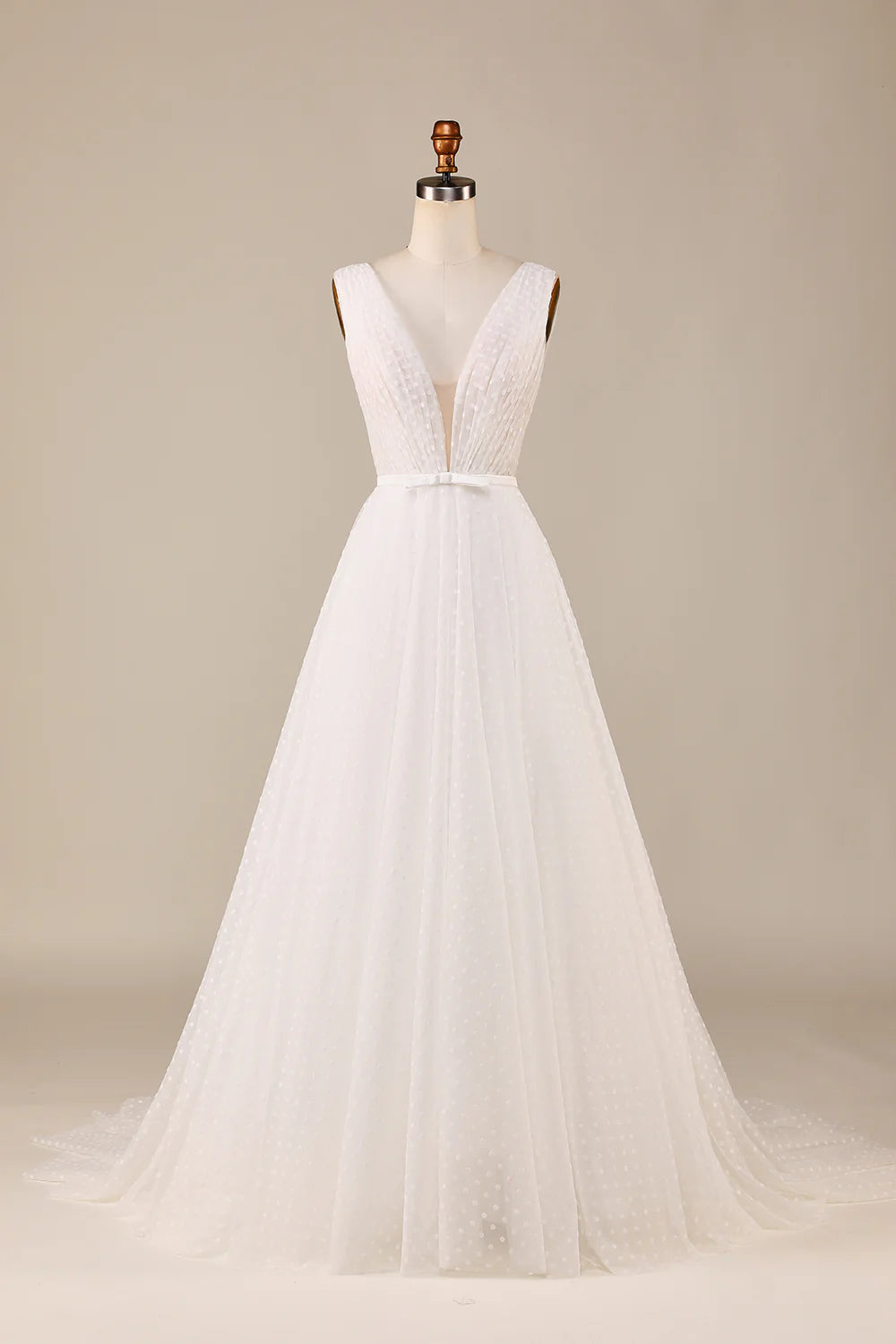 Wholesa A Line V Neck Train Tulle Wedding Dress