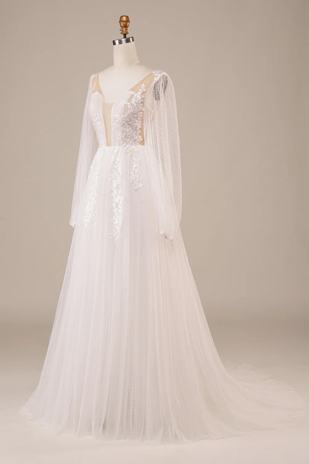 Wholesa Long Sleeves Open Back Wedding Dress with Appliques