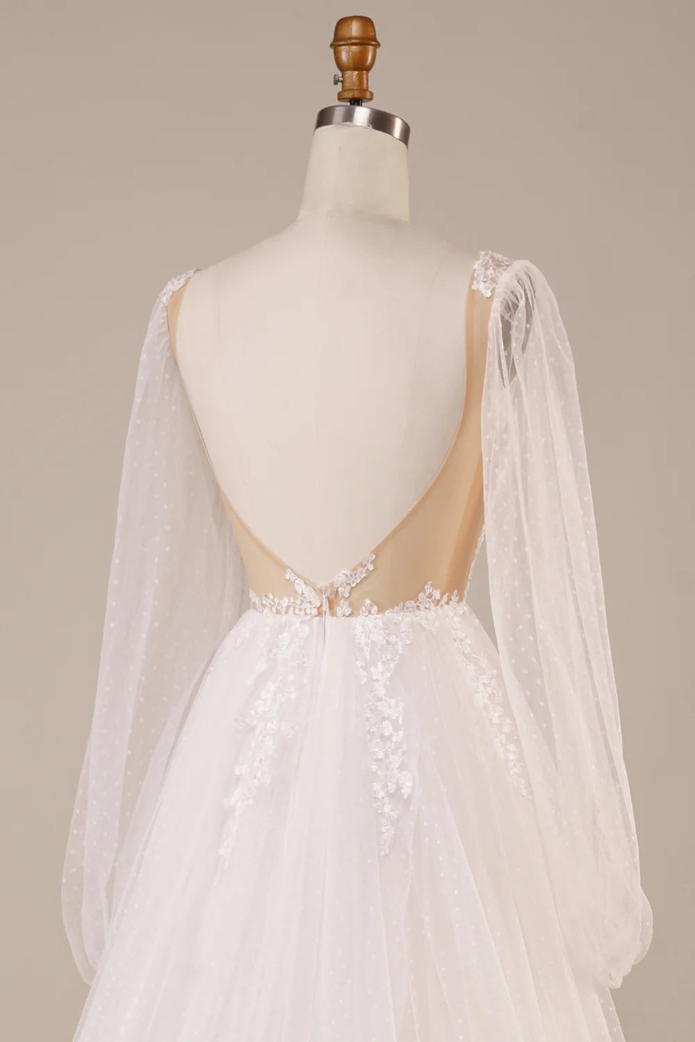 Wholesa Long Sleeves Open Back Wedding Dress with Appliques