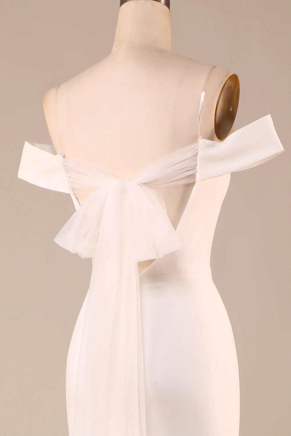 Wholesa Mermaid Lace-Up Back Long Wedding Dress