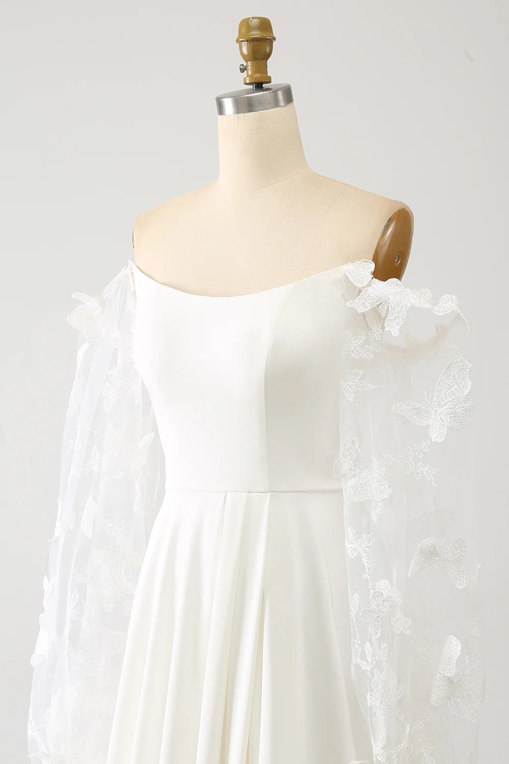 Wholesa A Line Long Chiffon Wedding Dress With 3D Butterflies Long Sleeves