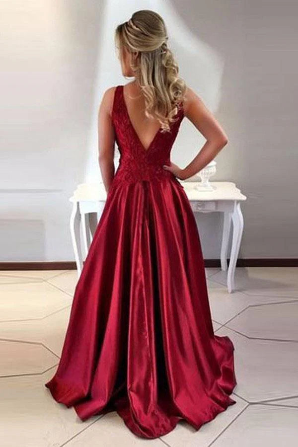 Wholesa A-Line Round Neck V-Back Maroon Satin formal dresses evening gown Prom Dresses with Lace