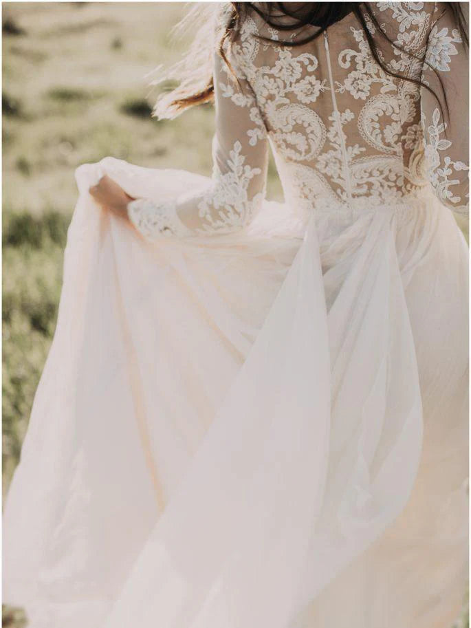 Wholesa A-line Scoop Lace Long Sleeve Rustic Wedding Dresses