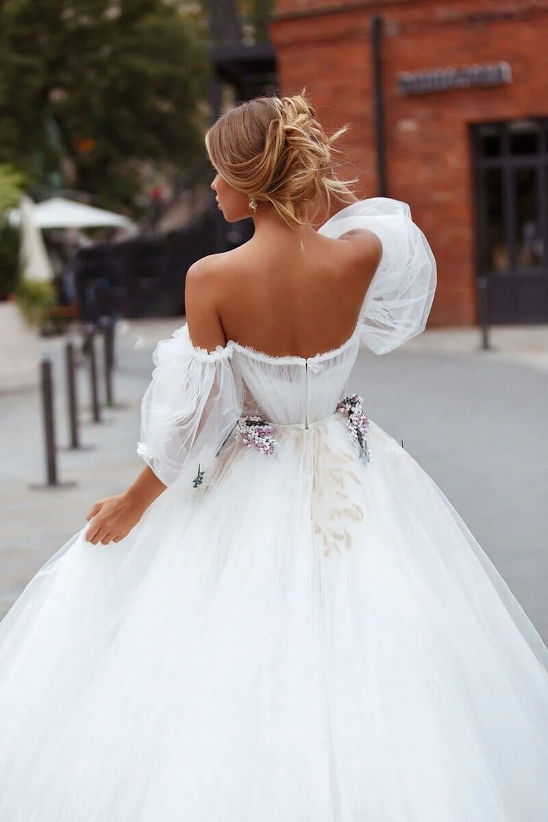 Wholesa A-Line Off the Shoulder Tulle Princess Wedding Dress
