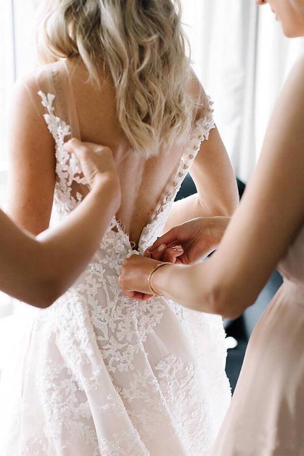 Wholesa A-line Neck Vintage Lace Wedding Gowns Illusion Wedding Dresses