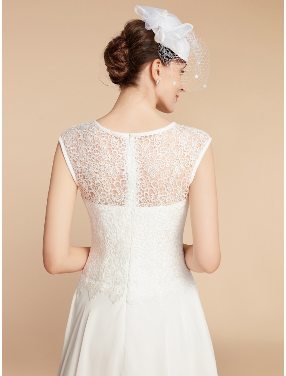 Wholesa Two Piece A-Line Mother of the Bride Dress Wedding Guest Elegant Petite Jewel Neck Knee Length Chiffon Lace 3/4 Length Sleeve with Pleats Solid Color