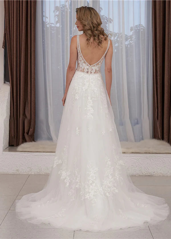 Wholesa Beach A-line V-Neck Appliqued Lace Appliques Sleeveless Wedding Dresses
