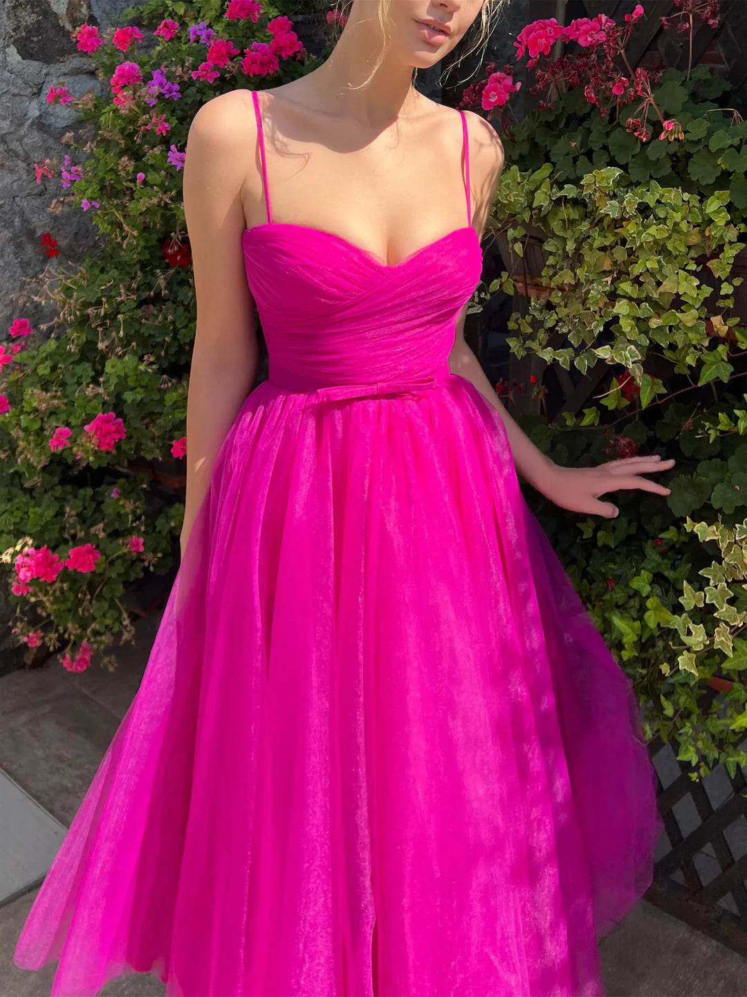 Wholesa A-Line Spaghetti Straps Tea-Length Prom Dresses
