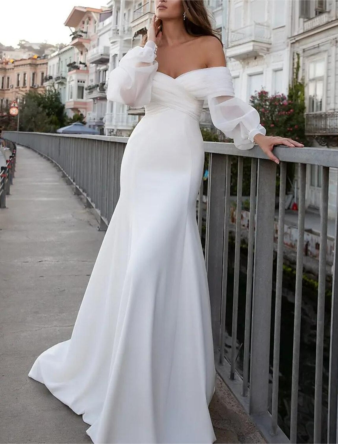 Wholesa  Casual Formal Wedding Dresses Mermaid / Trumpet Off Shoulder Long Sleeve Sweep / Brush Train Chiffon Bridal Gowns With Solid Color