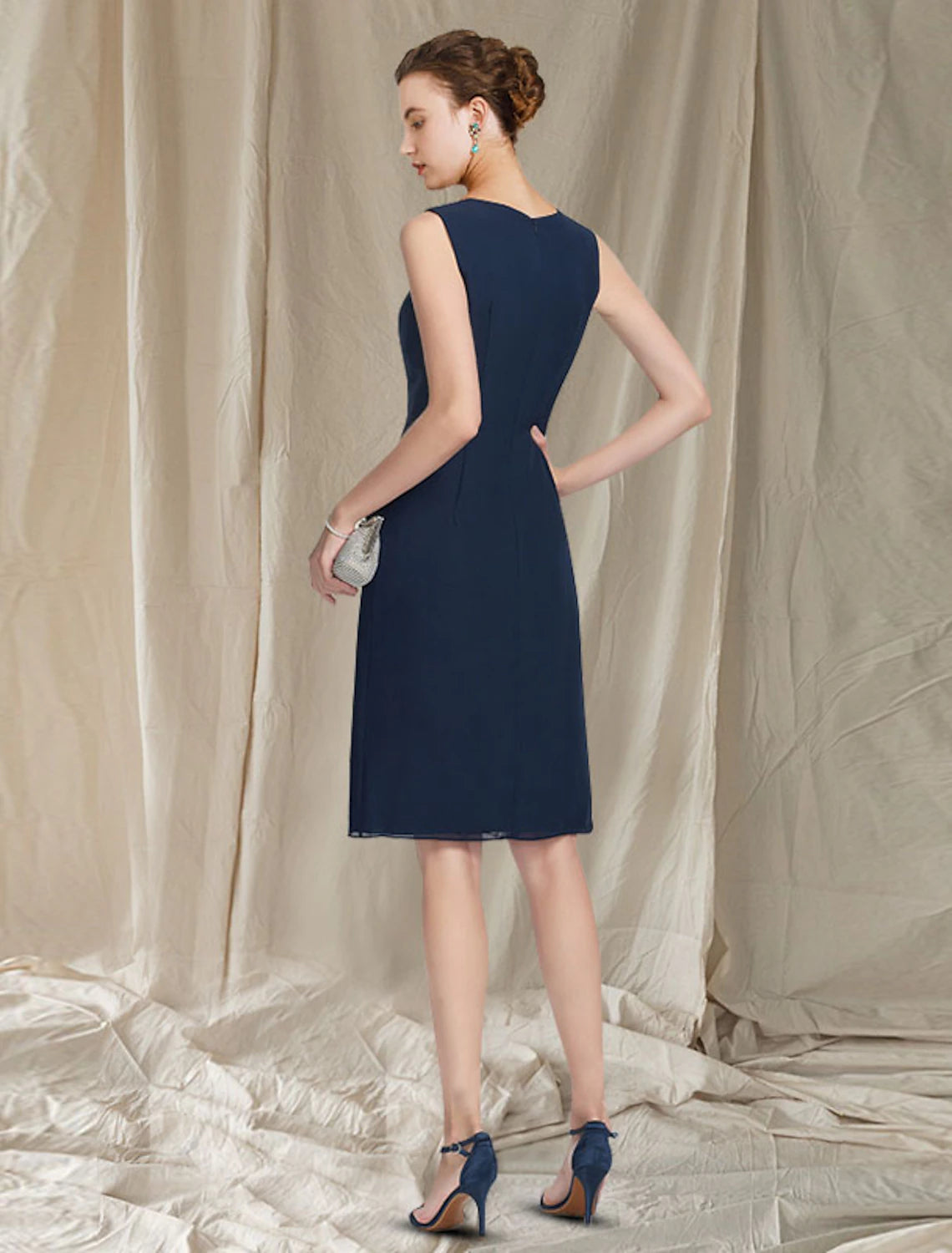 wholesale  Two Piece Sheath / Column Mother of the Bride Dress Elegant Jewel Neck Knee Length Chiffon Sleeveless Jacket Dresses with Beading Sequin