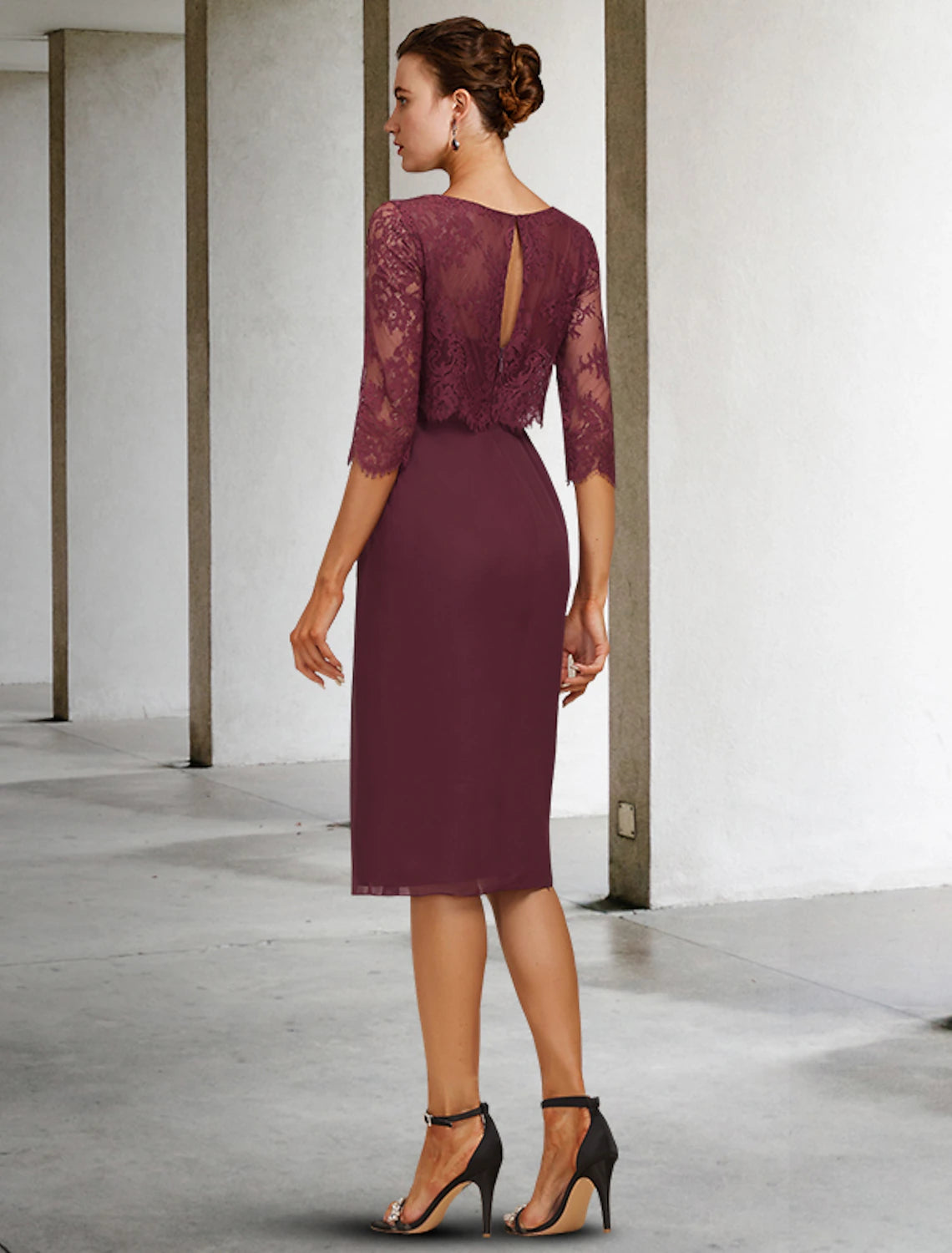 wholesale  A-Line Mother of the Bride Dress Vintage Elegant Jewel Neck Knee Length Chiffon Lace Half Sleeve with Lace Pleats