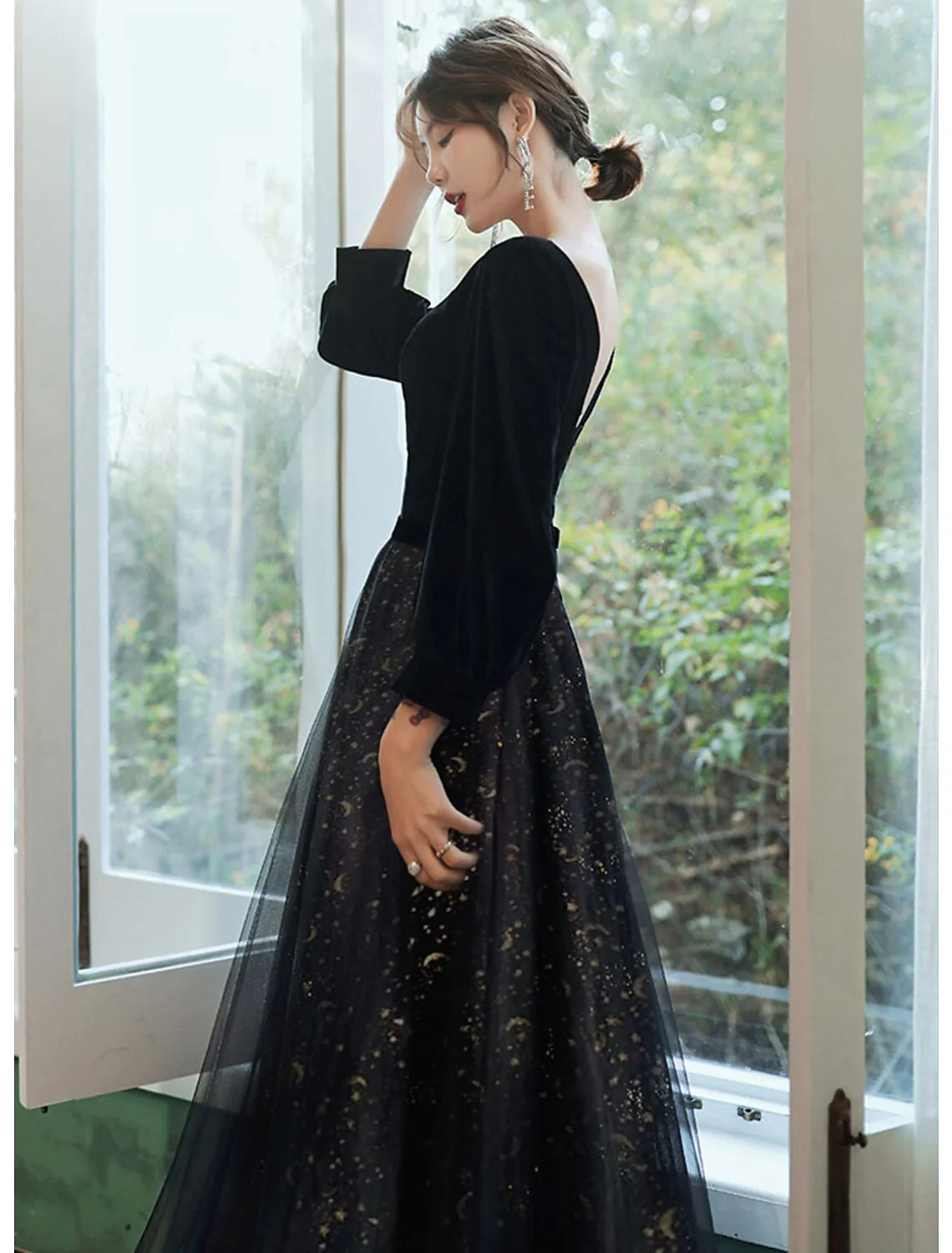 Wholesa A-Line Evening Gown Sparkle Dress Wedding Guest Floor Length Long Sleeve V Neck Satin with Crystals Sequin