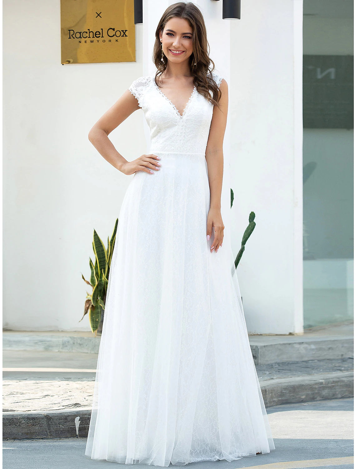 wholesale  Beach Wedding Dresses A-Line V Neck Cap Sleeve Floor Length Lace Bridal Gowns With Lace