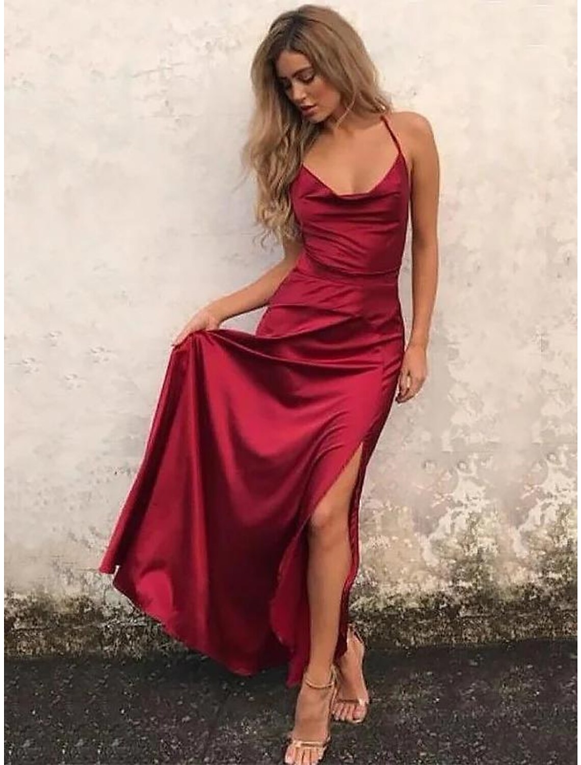 Wholesa A-Line Beautiful Back Sexy High Split Engagement Prom Formal Evening Dress Spaghetti Strap Sleeveless Floor Length Satin with Ruffles Slit