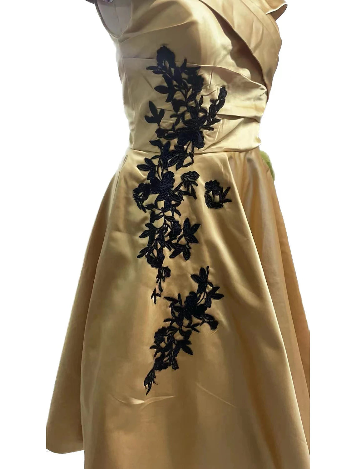Wholesa A-Line Cocktail Dresses Elegant Dress Formal Wedding Guest Tea Length Sleeveless Off Shoulder Satin with Pleats Appliques