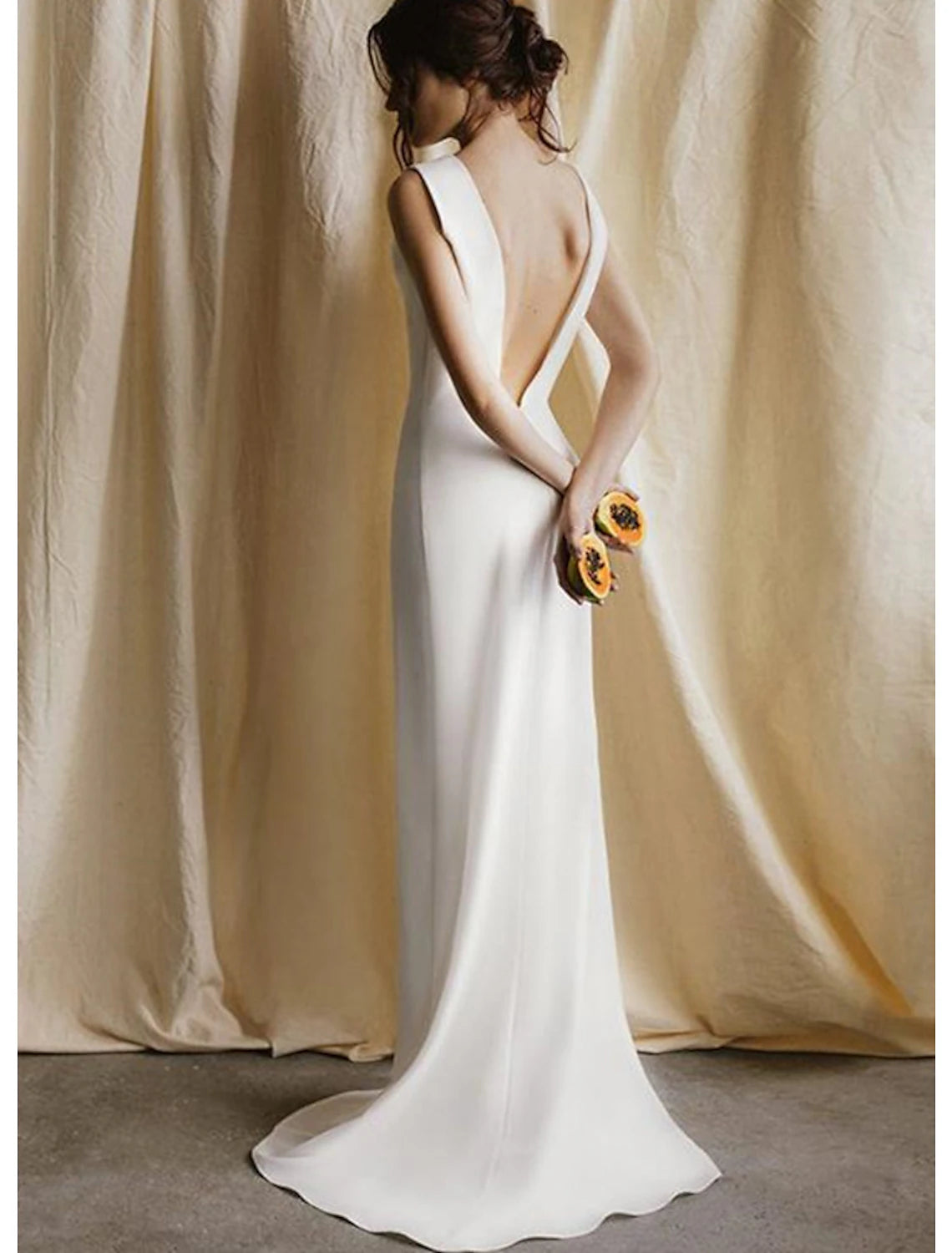 wholesale  Reception Open Back Casual Wedding Dresses Sheath / Column Scoop Neck Sleeveless Sweep / Brush Train Satin Bridal Gowns With Solid Color Summer Fall Wedding Party