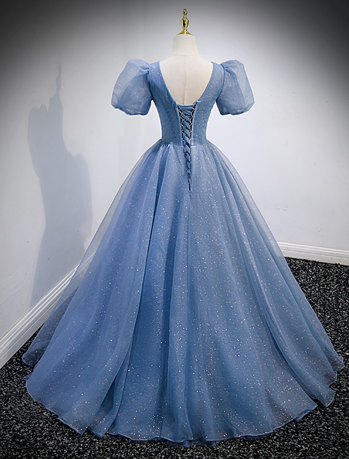 wholesale  A-Line Prom Dresses Puffy Dress Quinceanera Prom Floor Length Short Sleeve V Neck Tulle with Sequin