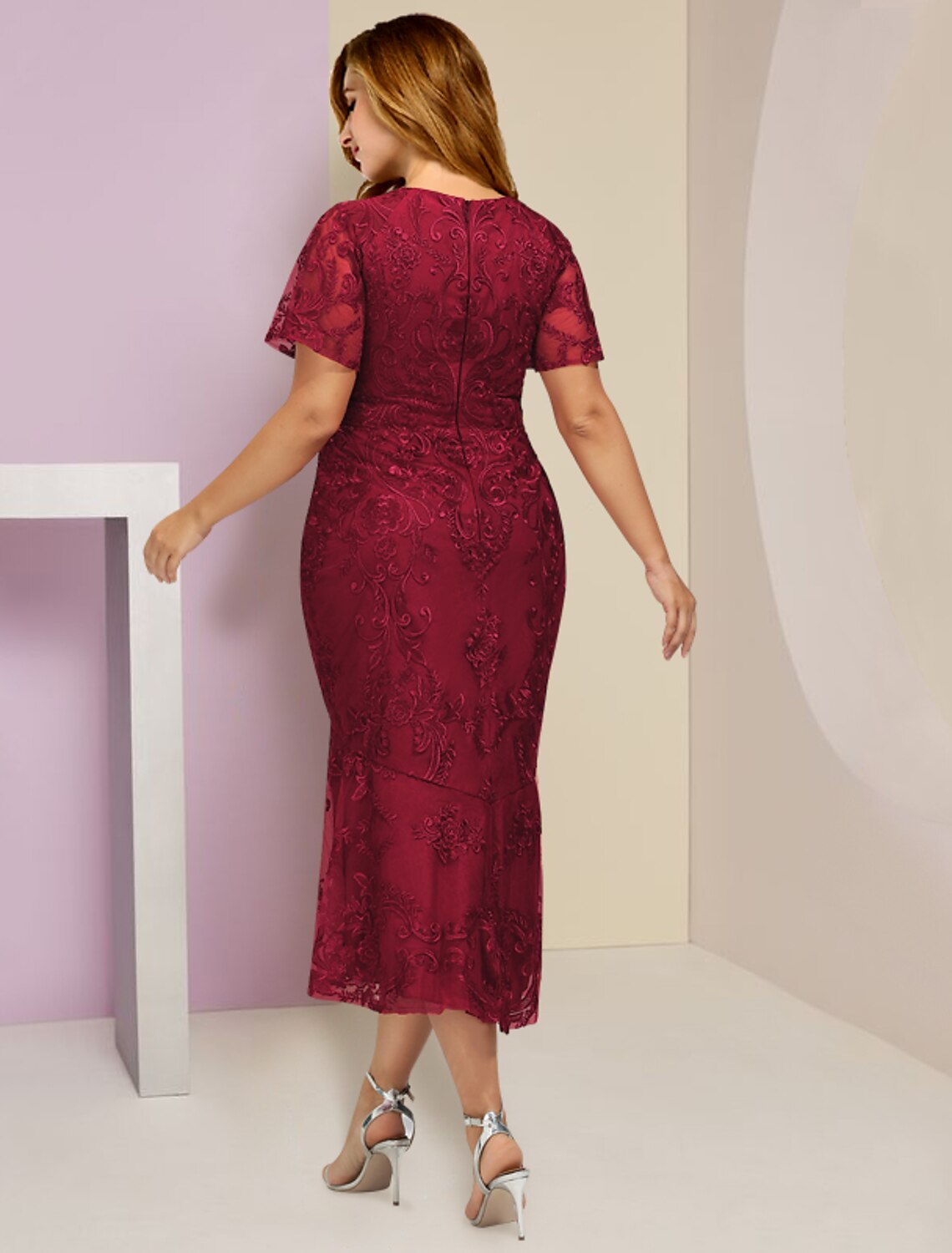 wholesale  Mother of the Bride Dresses Plus Size Curve Hide Belly Wedding Guest Party Elegant V Neck Tea Length Lace Short Sleeve with Pleats Solid