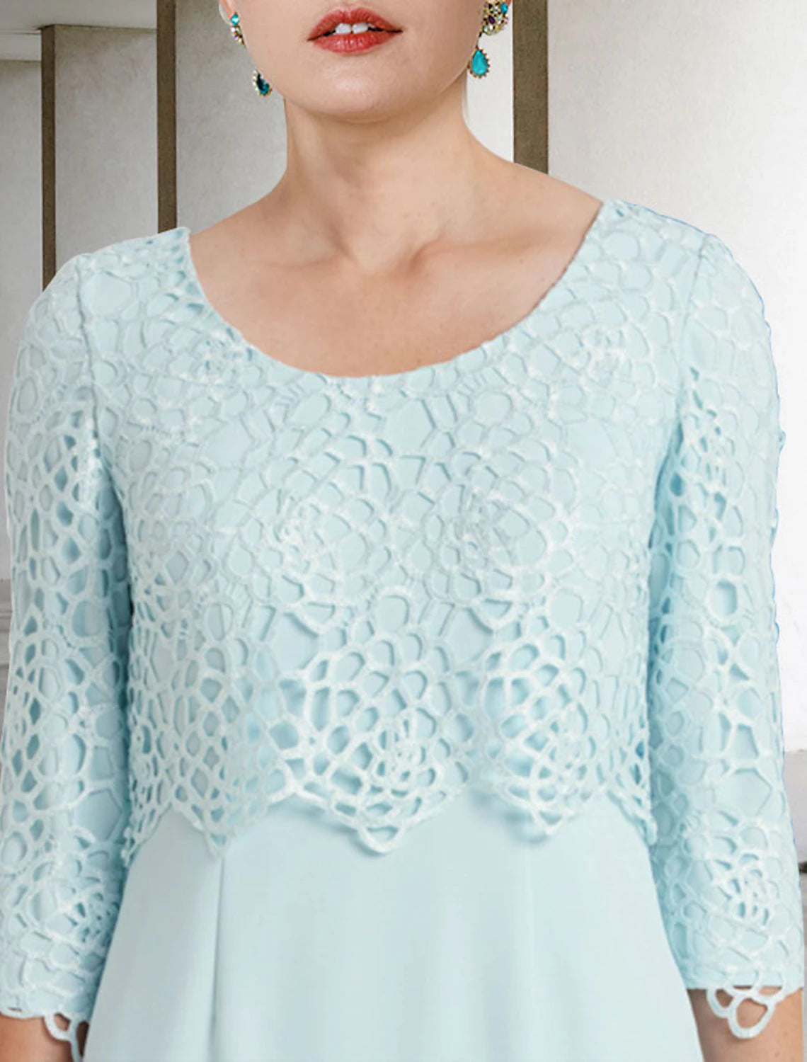 wholesale   Two Piece Sheath / Column Mother of the Bride Dress Church Elegant Jewel Neck Knee Length Lace Stretch Chiffon Half Sleeve Jacket Dresses with Crystal Brooch