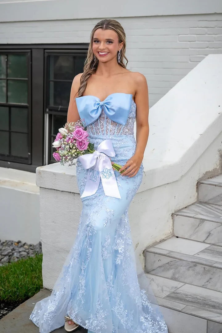 Charming Strapless Bow-Front Corset Lace Mermaid Prom Dress