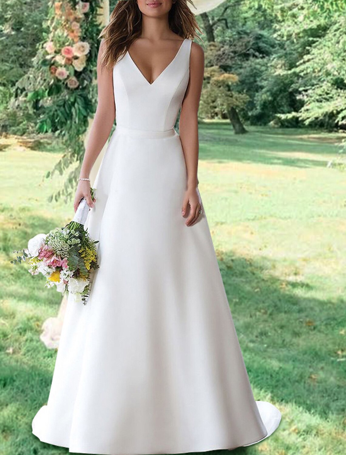 Wholesa  Hall Open Back Casual Wedding Dresses A-Line V Neck Sleeveless Sweep / Brush Train Satin Bridal Gowns With Appliques