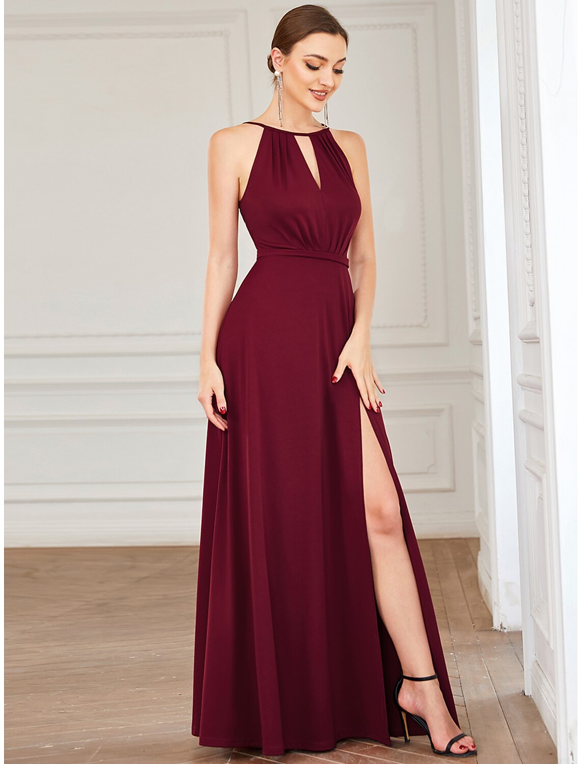 Wholesa A-Line Prom Dresses Elegant Dress Wedding Guest Prom Floor Length Sleeveless Halter Neck Bridesmaid Dress Chiffon with Draping Pure Color