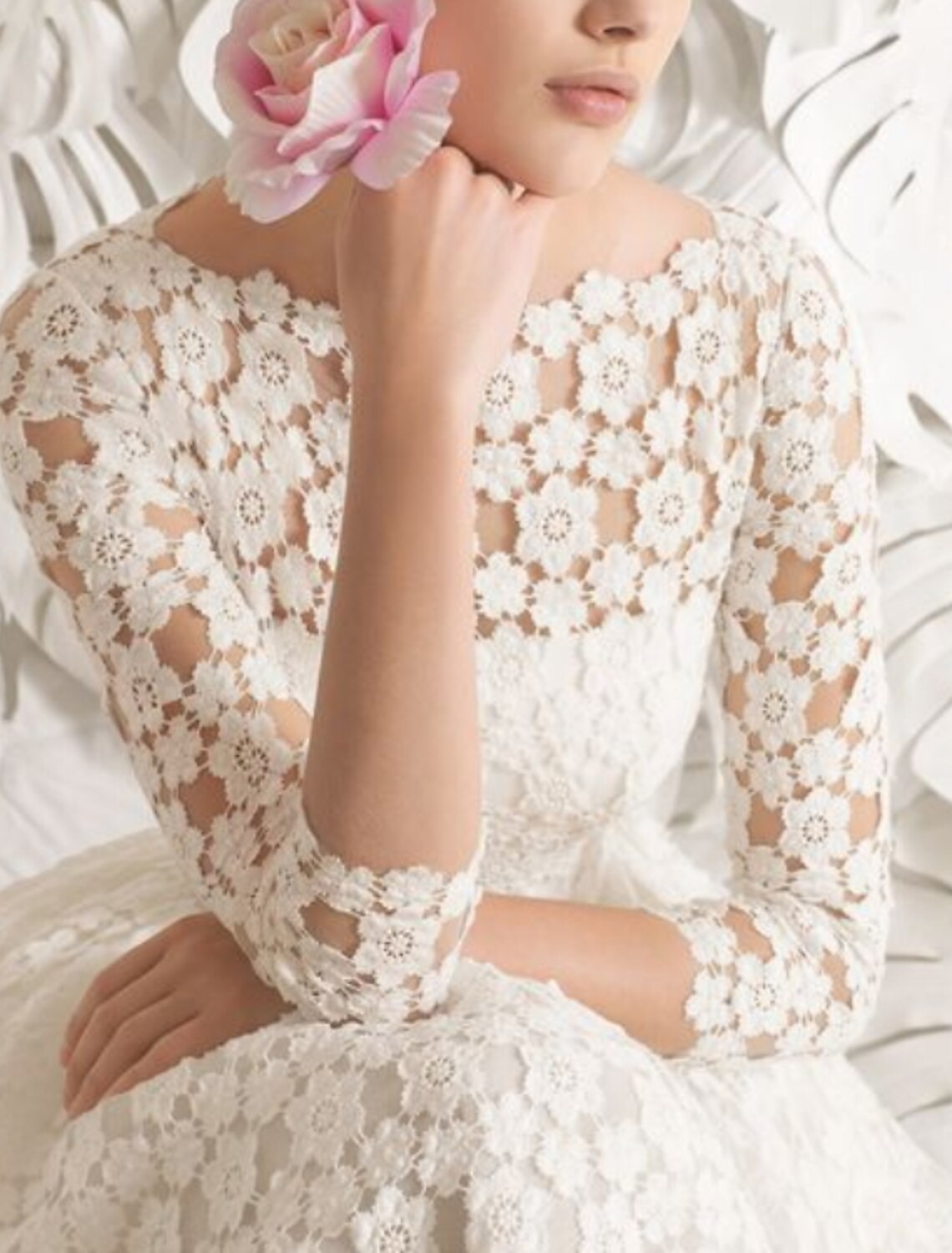 Wholesa Reception Vintage 1940s / 1950s Simple Wedding Dresses Wedding Dresses A-Line Illusion Neck 3/4 Length Sleeve Tea Length Lace Bridal Gowns With Appliques