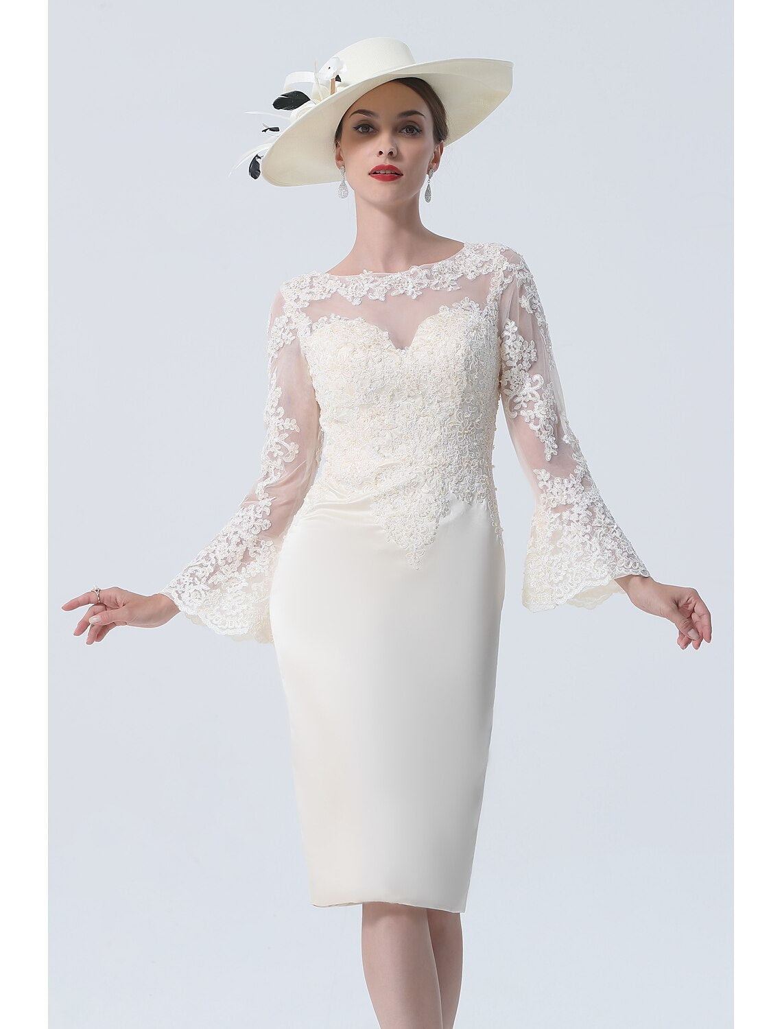 wholesale  Sheath / Column Mother of the Bride Dress Vintage Plus Size Elegant Jewel Neck Knee Length Satin Lace Long Sleeve with Lace