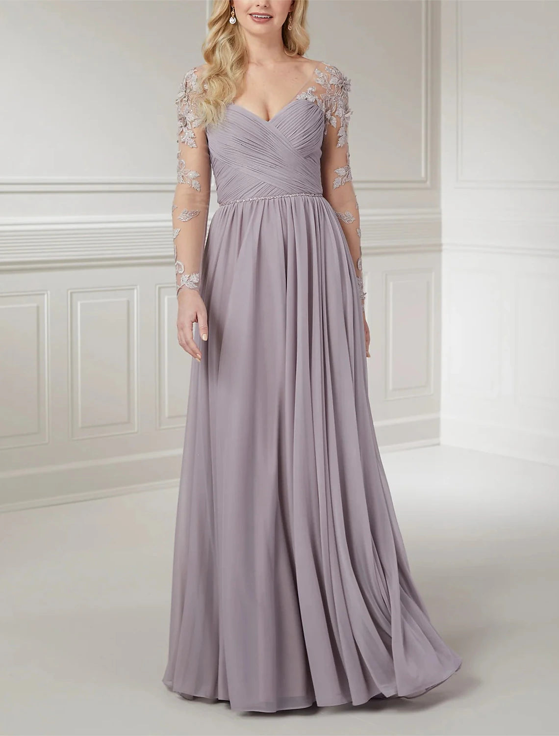 Wholesa  A-Line Mother of the Bride Dress Formal Wedding Guest Elegant Scoop Neck V Neck Floor Length Chiffon Lace Long Sleeve with Ruched Flower