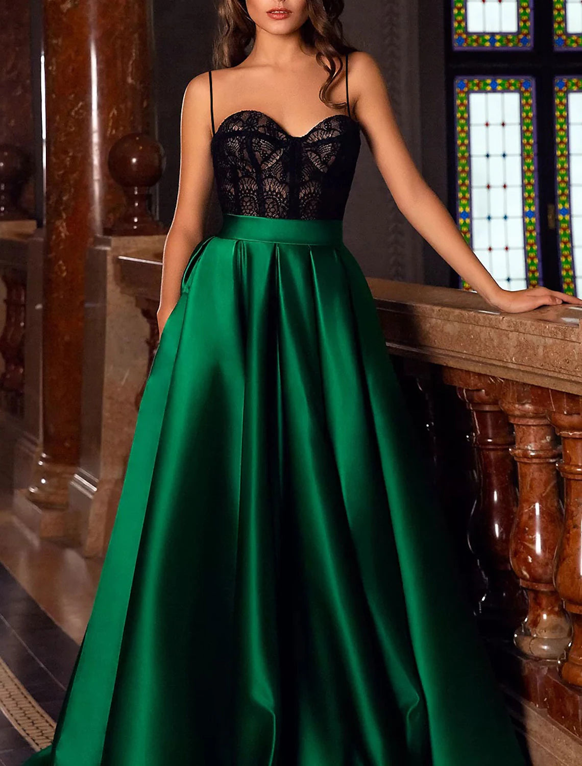 Wholesa  A-Line Evening Gown Vintage Dress Wedding Guest Masquerade Floor Length Sleeveless Spaghetti Strap Satin with Appliques